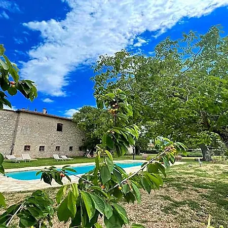 Hotel Exclusive Pool-open Year-spoleto Biofarm-slps 8-village Shops, Bar1 Km
